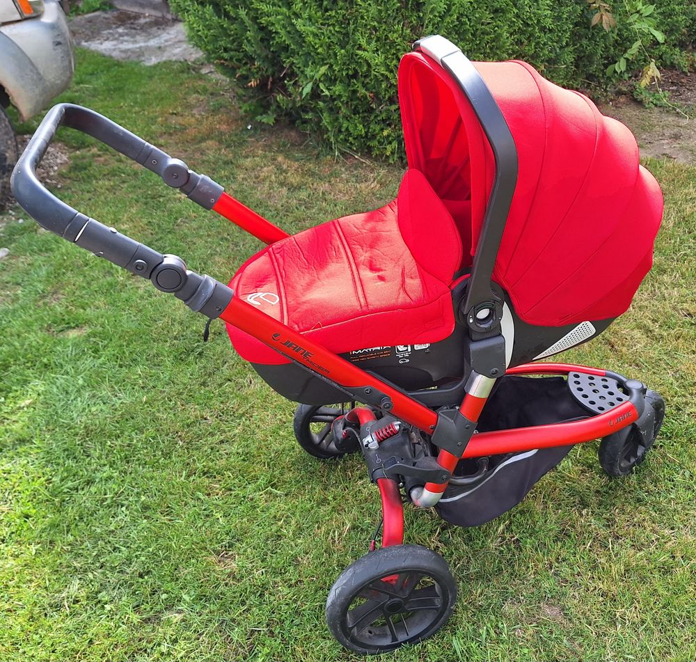Poussette combin&eacute;e Jane Matrix tr&egrave;s bon &eacute;tat Puériculture