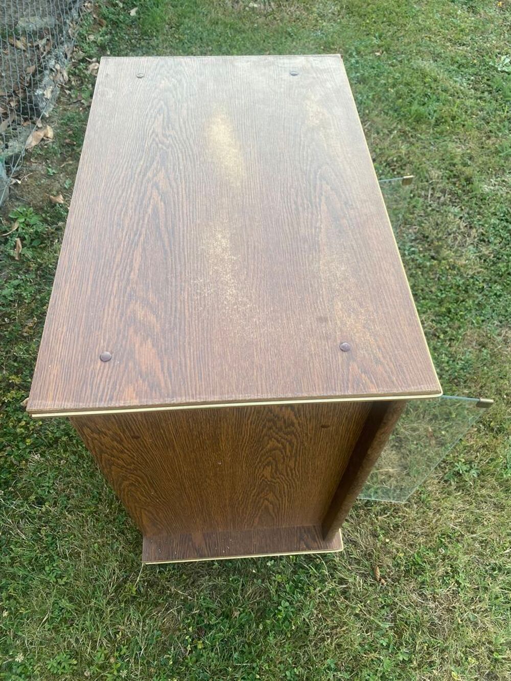 Meuble t&eacute;l&eacute; porte vitr&eacute;e vintage Meubles