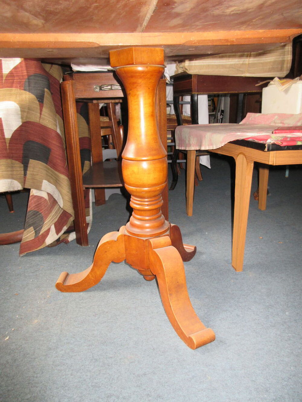Table 1899 Meubles