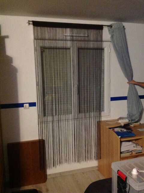 rideau fil 5 Saint-Paul-et-Valmalle (34)