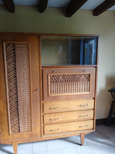 Armoire secr�taire en rotin Vintage
150 Le Petit-Quevilly (76)