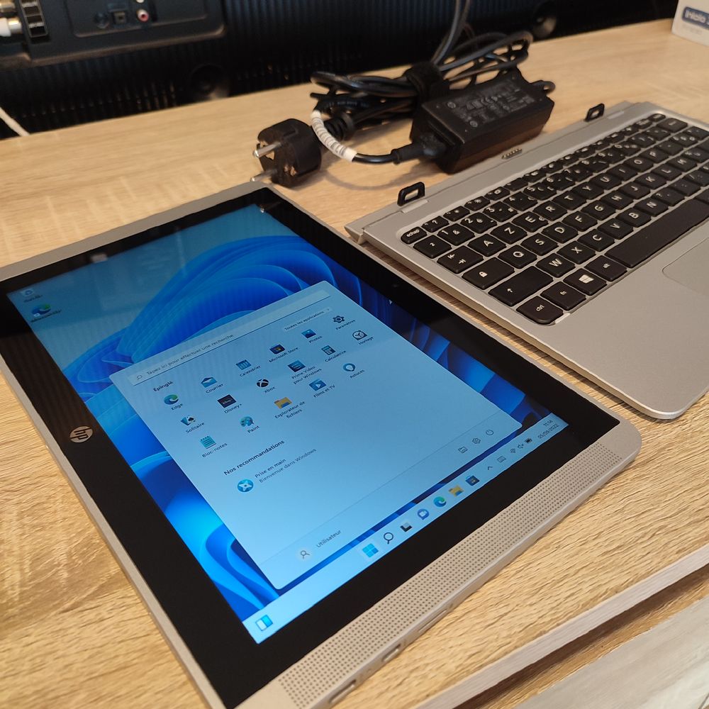Pc portable HP Tactile Hybride Tablette 2 en 1 Windows 11 Or Matériel informatique