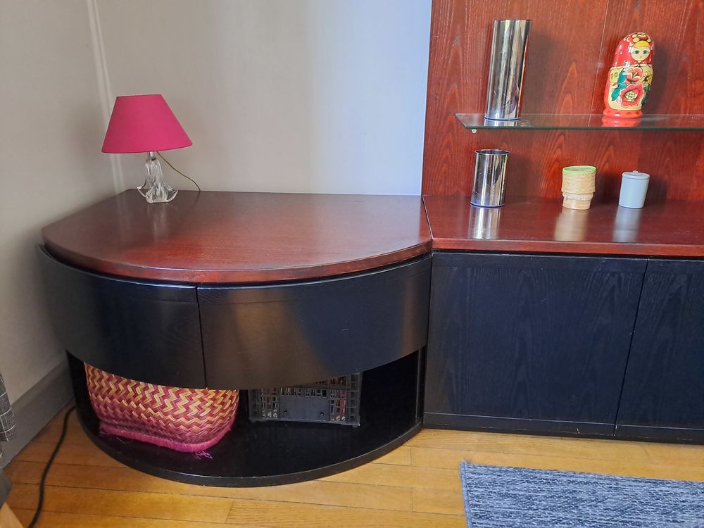 Meuble living salon de tr&eacute;s grande marque; bon &eacute;tat nombreux Meubles
