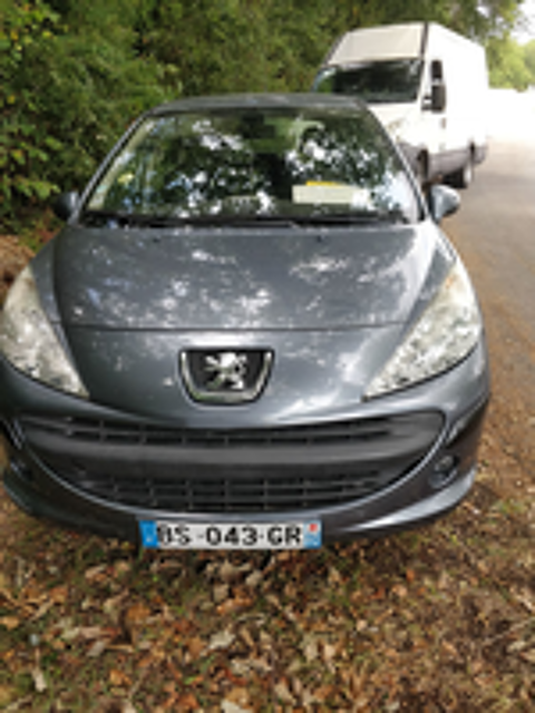 207 1.6 VTi 16V 120ch F&eacute;line 2007 occasion 17600 M&eacute;dis