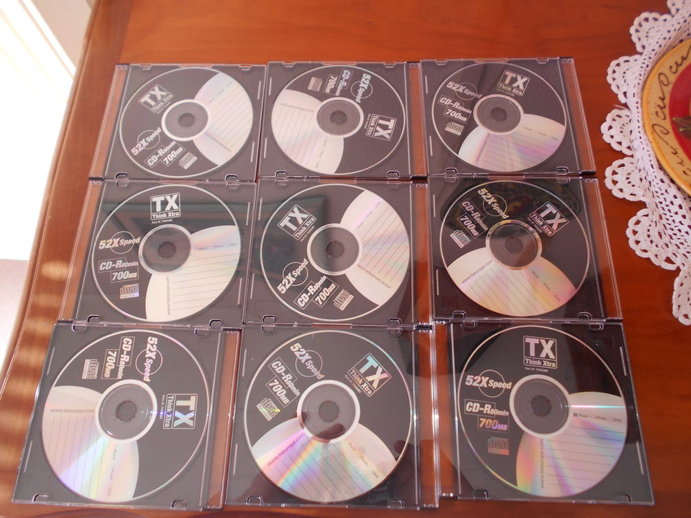 Lot 9 CD vierges &agrave; graver R80min 700MB CD et vinyles