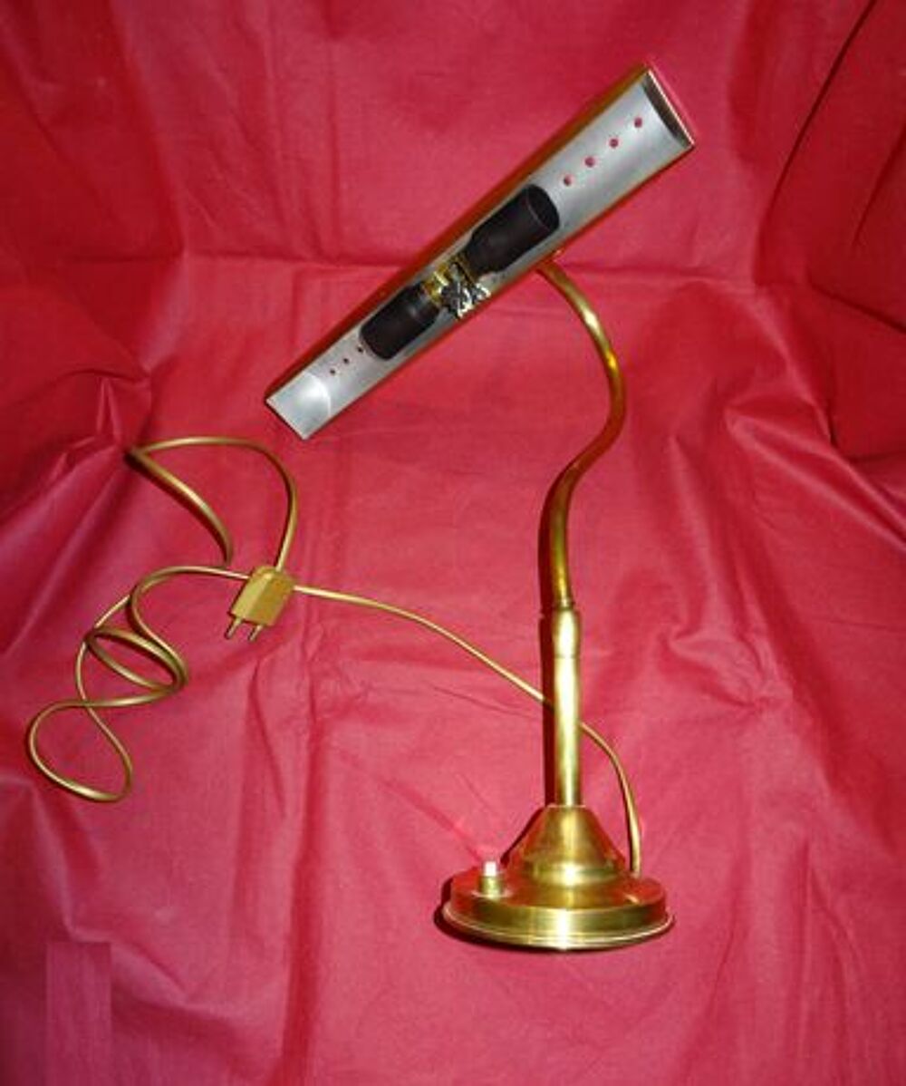 ANCIENNE LAMPE PIANO BANQUIER NOTAIRE EN LAITON Décoration