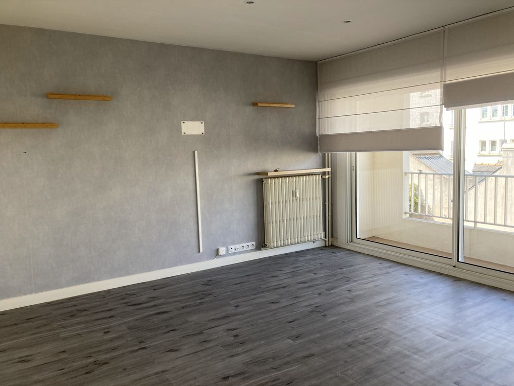 Location Appartement GRAND T2 DE 63M2 Lorient