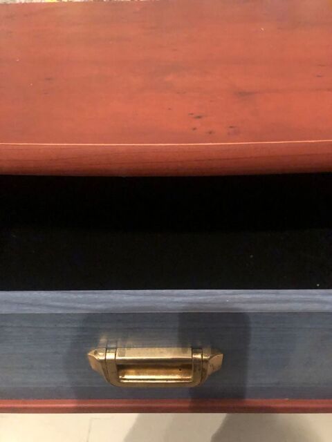 Chambre enfant compl�te de couleur bleue et bois 
350 Metz (57)