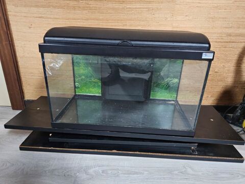 60L aquarium noir 25 77000 La rochette