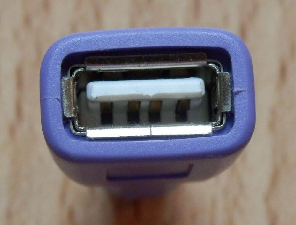 Adaptateur Mini DIN 6 broches m&acirc;le VIOLET : NEUF Matriel informatique