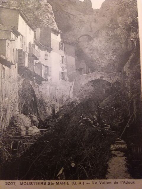 Carte postales ancienne Departement 04 3 Lisieux (14)