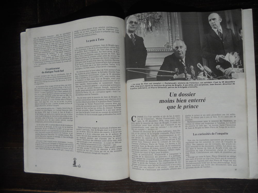 LES DOSSIERS DU CANARD No 1avril 1981 Livres et BD