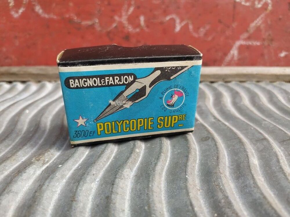 Ancienne Boite de 100 Plumes Baignol &amp; Farjon Polycopie Sup- 