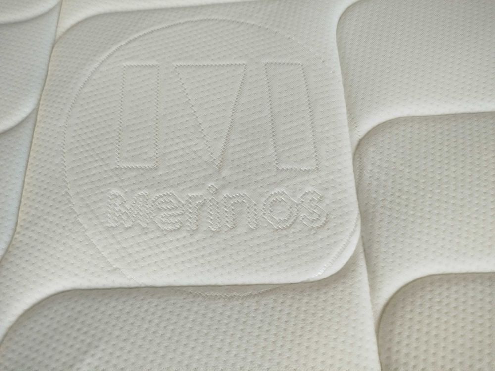 matelas &eacute;tat neuf 180 x 200 Meubles