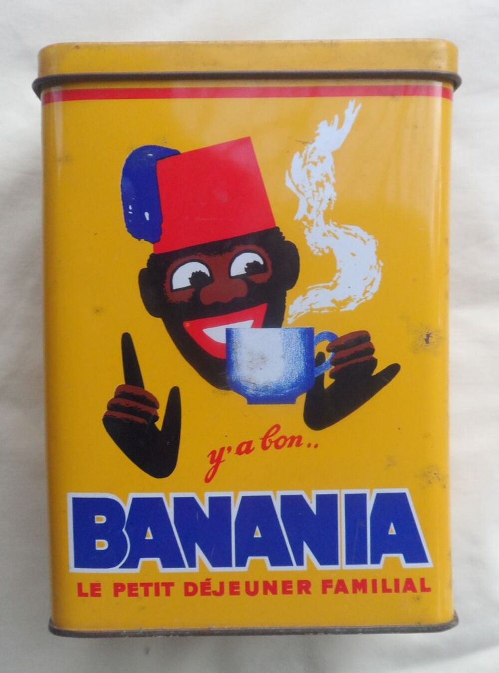 Boite vide ancienne de BANANIA Collector y'a bon ?' BANANIA
