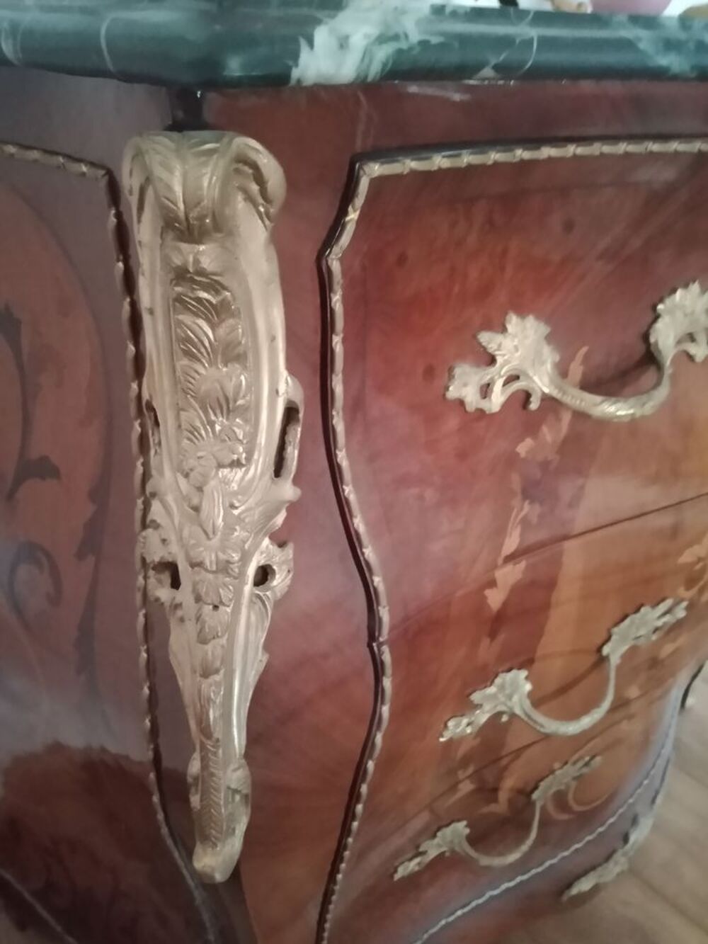 Commode style Louis XV Meubles
