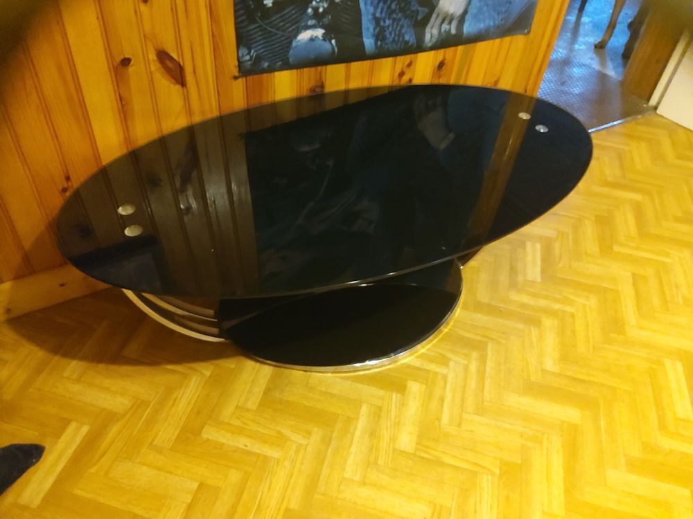 table basse laqu&eacute;e noire Meubles