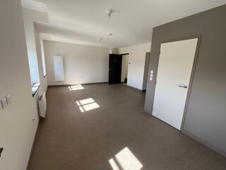  Appartement à louer 2 pièces 54 m²