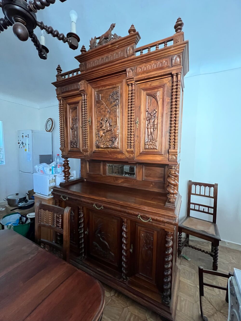 Meubles Louis XIII Noyer massif Meubles