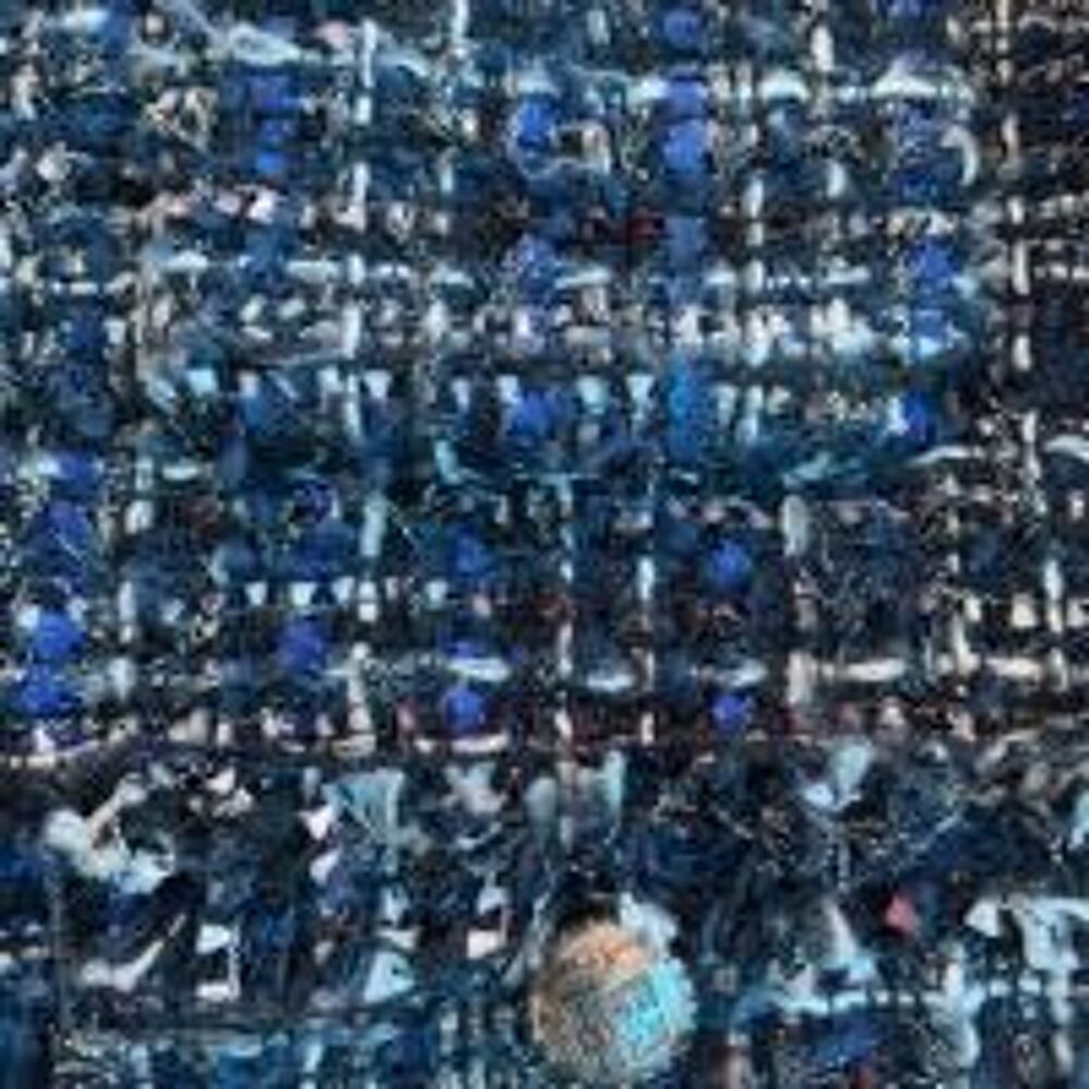 VESTE TWEED COURTE couleurs multiples et file argent&eacute; Vtements