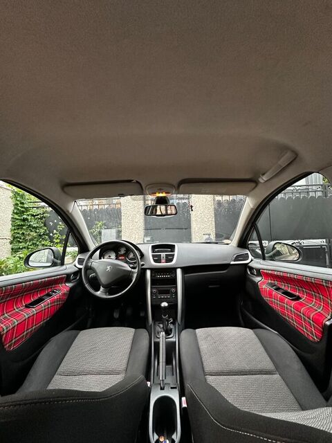 Peugeot 207 1.6 HDi 90 sans FAP &euro;" 1&egrav