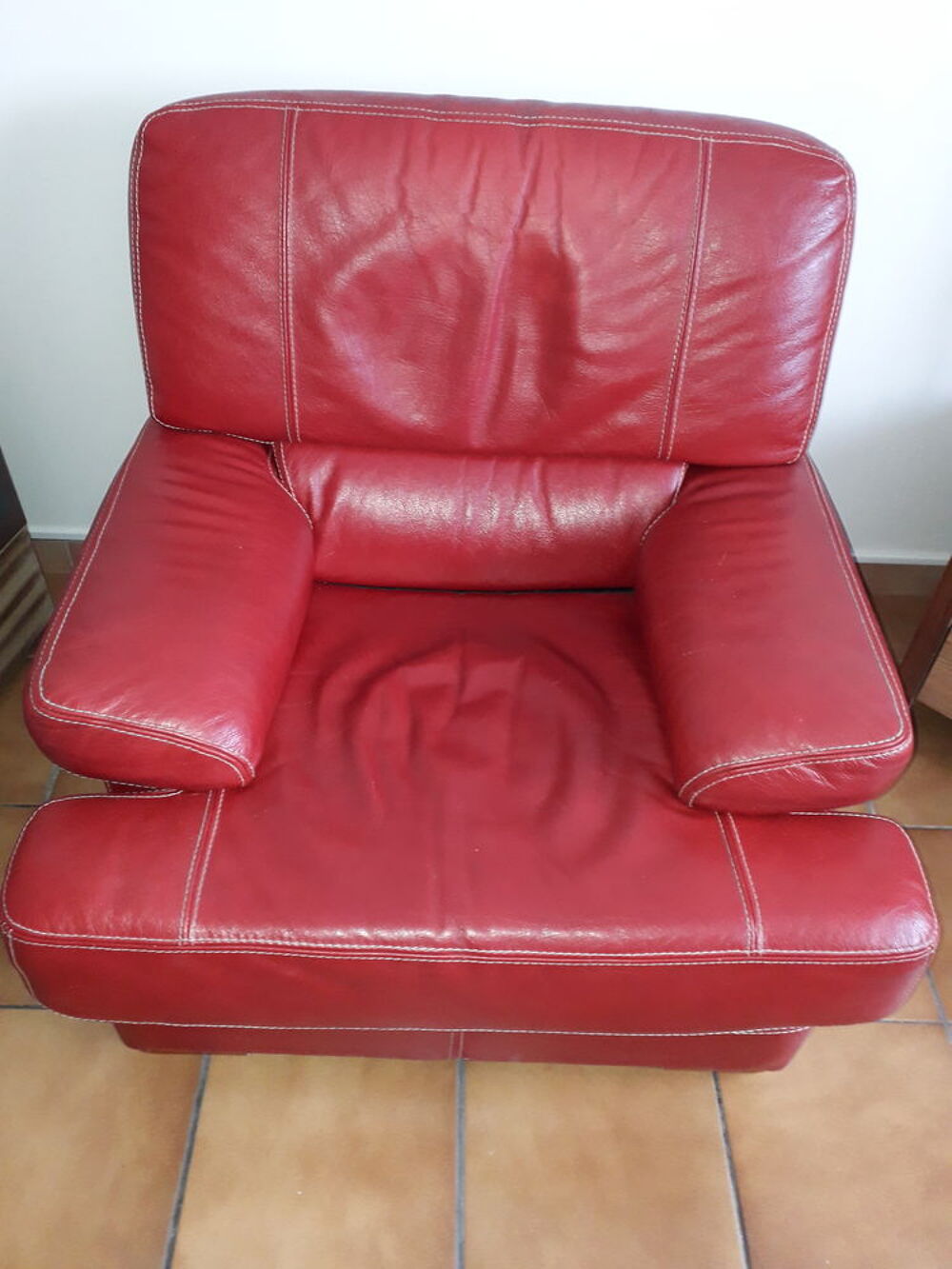 canap&eacute; et fauteuil cuir Meubles