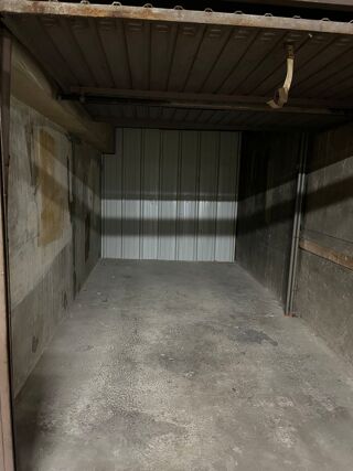  Parking / Garage � louer 13 m�