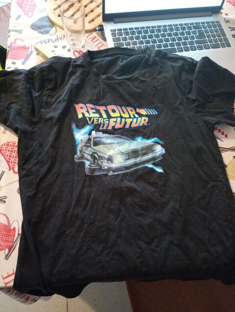 T-shirt homme imprim� retour vers le futur 8 Barbezieux-Saint-Hilaire (16)