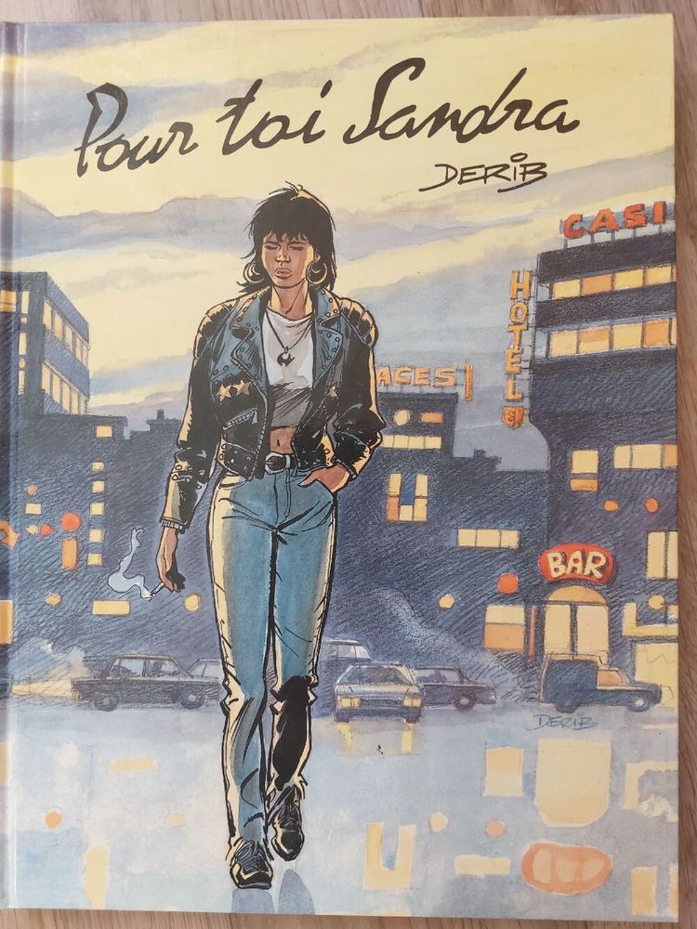 4 BD Livres et BD
