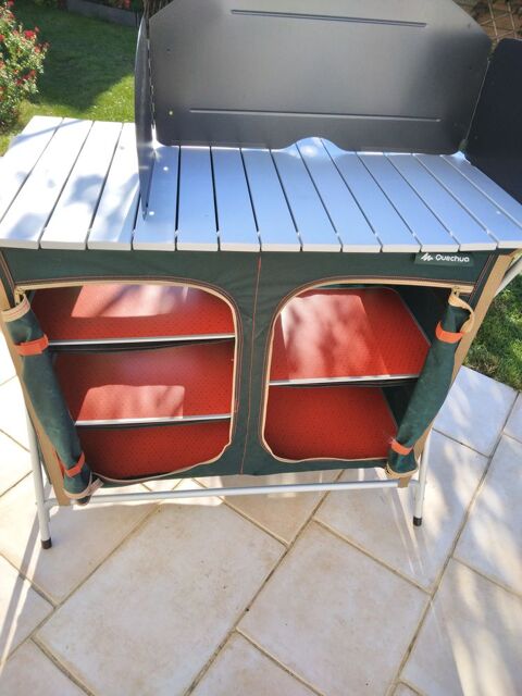 MEUBLE PLIANT DE CAMPING 45 Carnac (56)