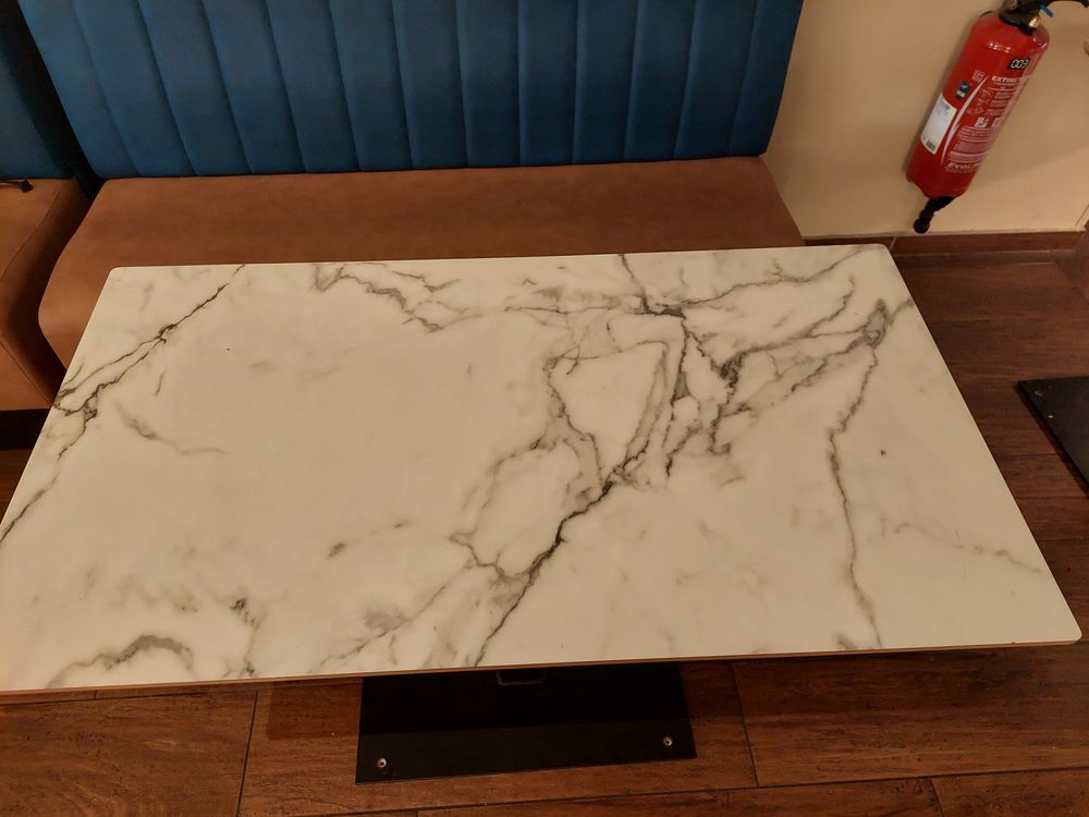 Grande table Meubles