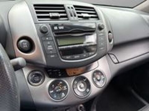 RAV 4 RAV4 150 D-CAT 4WD Clean Power A 2009 occasion 93390 Clichy-sous-Bois