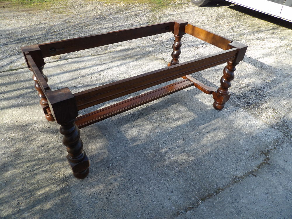 pour TABLE MONASTERE en CHENE MASSIF chevalet Meubles
