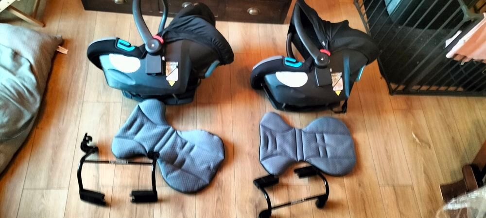 Poussette double Mountain Buggy cosy / fx chanceli&egrave;re cape Puriculture