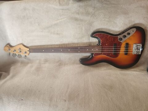Jazz Basse fretless  Fenix-(YoungChang 350 Strasbourg (67)