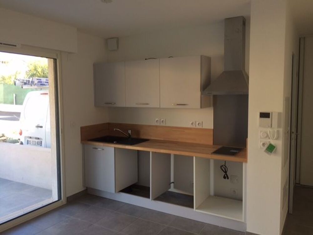 Vente Appartement T2 a CHATEAUNEUF-GRASSE 06740 Châteauneuf-grasse