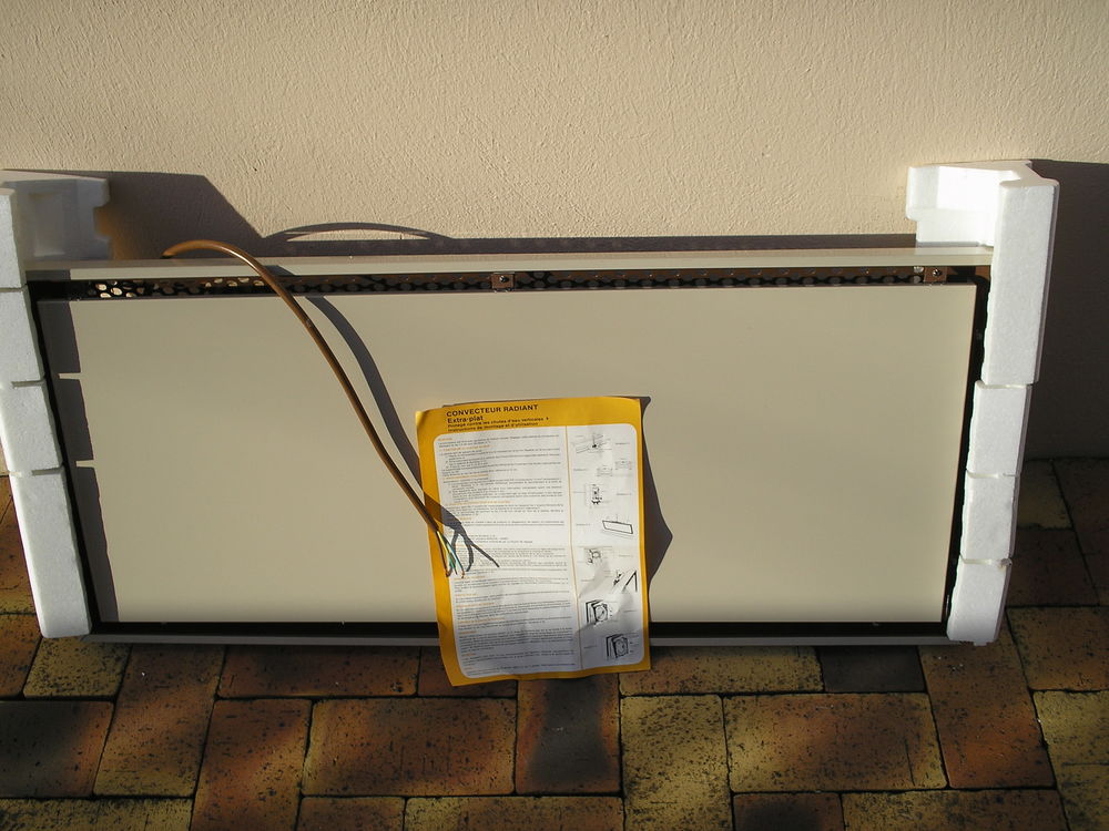 CONVECTEUR RADIANT t "PRESTIGE" extra plat NEUF Electroménager