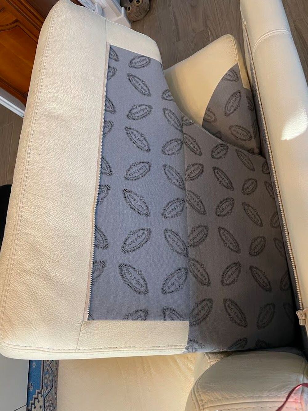 canap&eacute; cuir 2 places Meubles