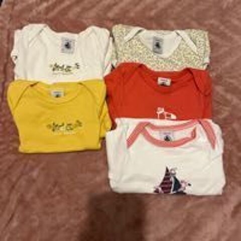 lot 5 body b�b� 9 mois 5 Llupia (66)