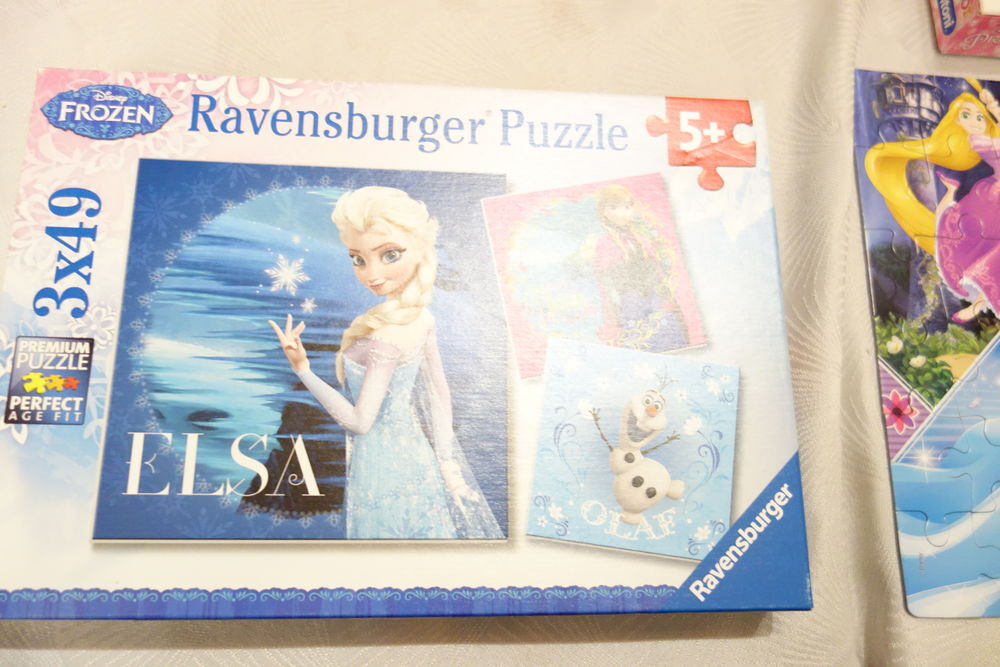 PUZZLES Jeux / jouets