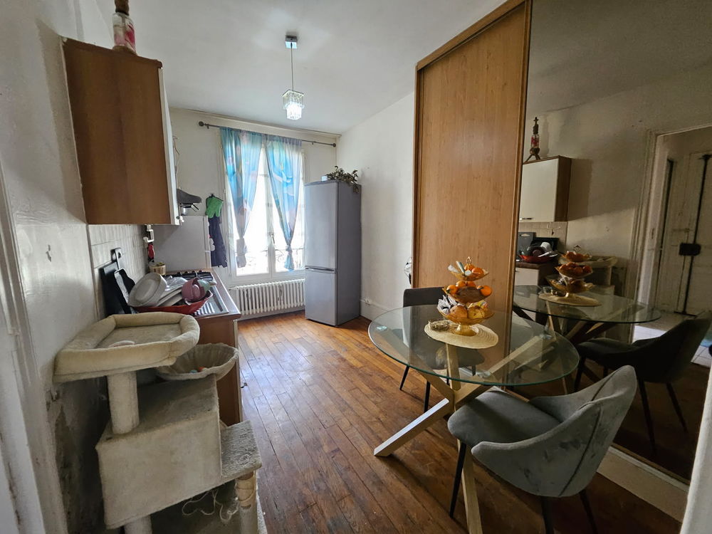 Location Appartement Appartement F3 de 44m2.  traversant au Raincy centre ville Le raincy
