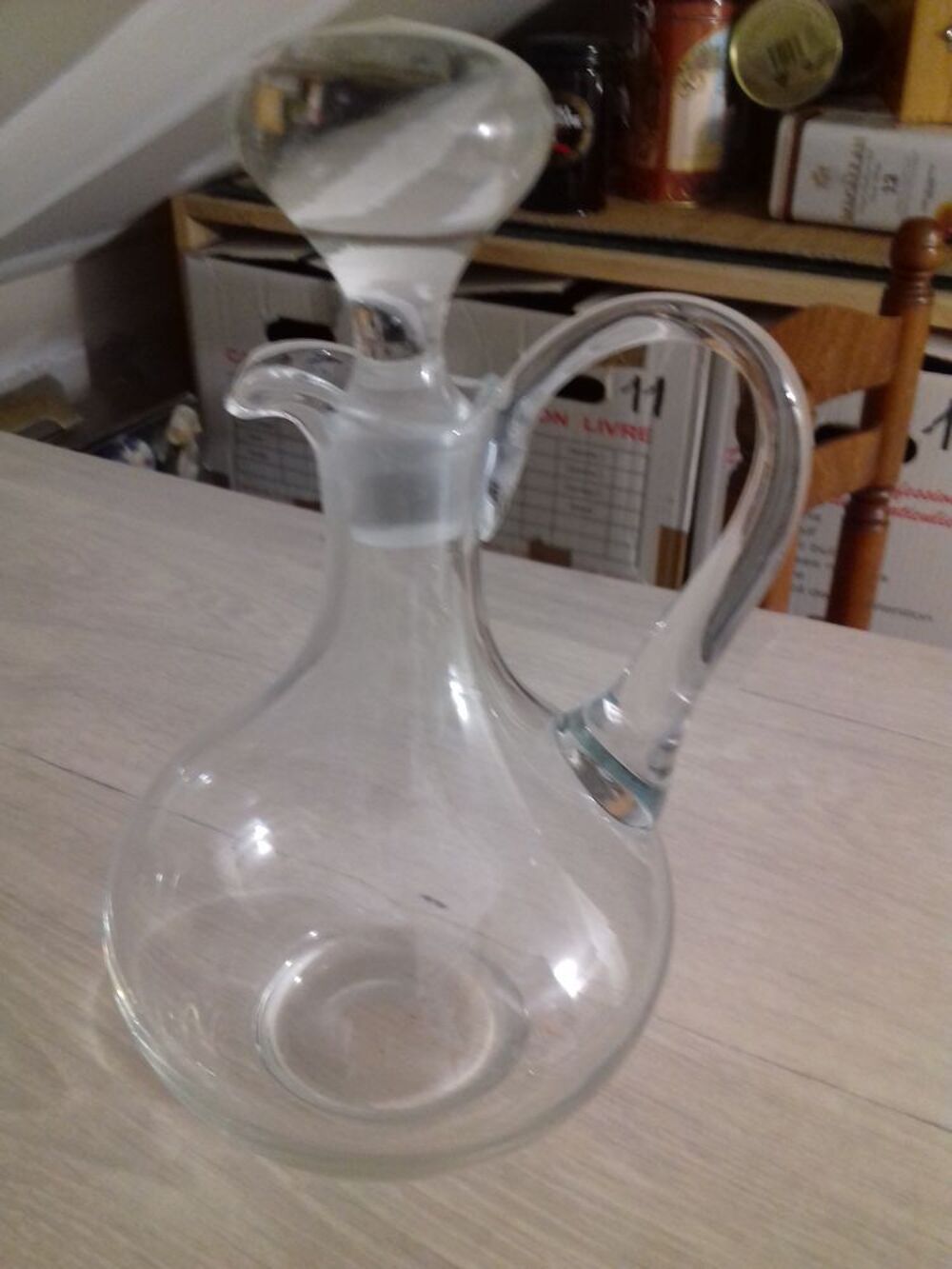 Carafe &agrave; vin avec anse Electroménager