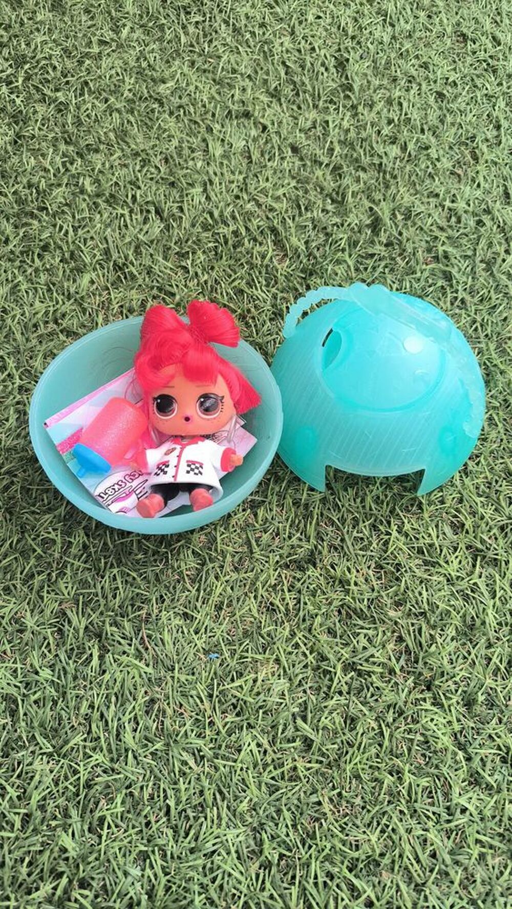 boite surprise poup&eacute;e LOL Jeux / jouets