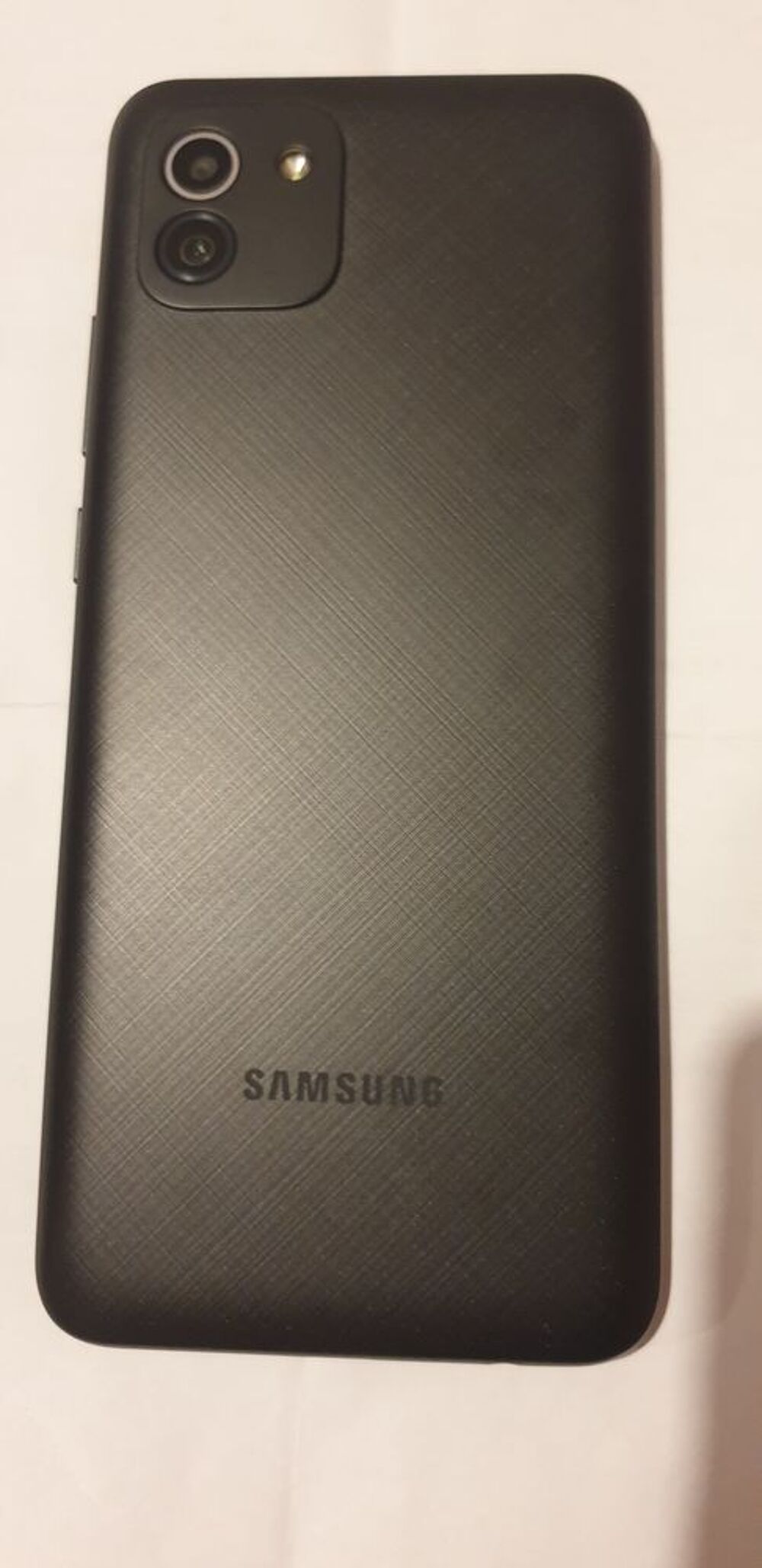 samsung galaxy A03 Téléphones et tablettes