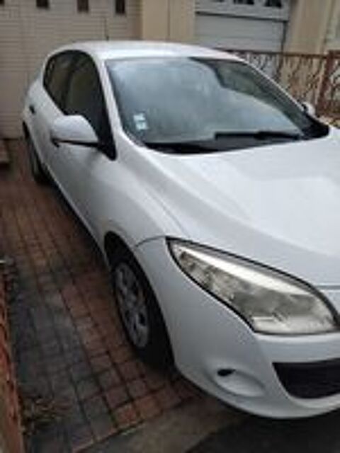 M&eacute;gane II 1.5 dCi 105 eco2 Impulsion 2010 occasion 63100 Clermont-Ferrand