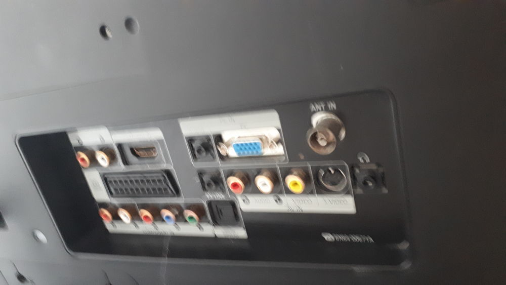 Viens TV Samsung DB HD ready
Photos/Video/TV