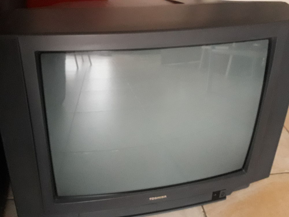 T&Eacute;L&Eacute;VISEUR Photos/Video/TV