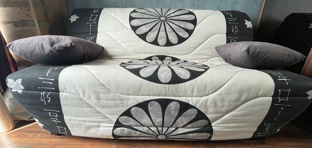 BZ tr&egrave;s peu servi 160x220 matelas Simons 14 cm Meubles