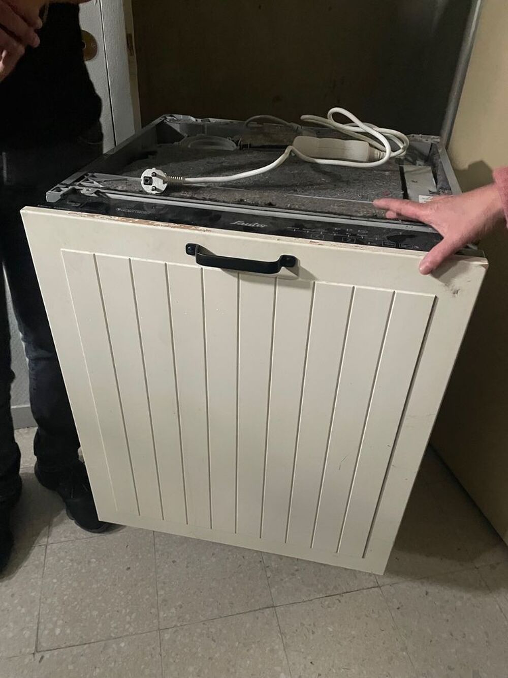 Lave-vaisselle SAUTER Electroménager