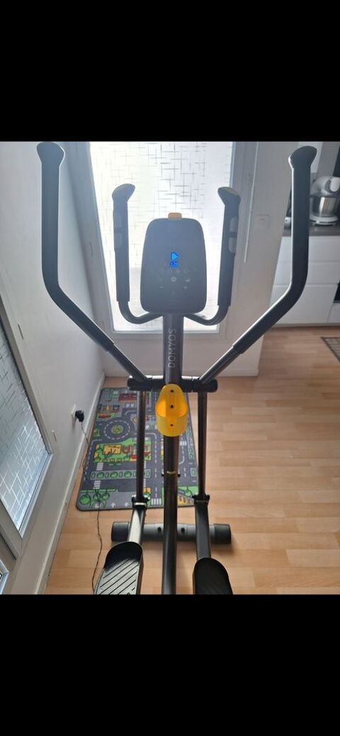 Vélo elliptique Domyos 120 Arnouville-lès-Gonesse (95)